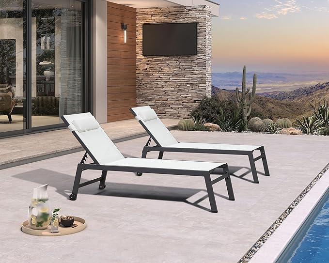 PURPLE LEAF Outdoor Oversized Lounge Chair Set of 3 Patio Chaise Pool Lounger Aluminum Frame with Side Table and Wheels for Outside Sunbathing Tanning Recliner Including Pillows White